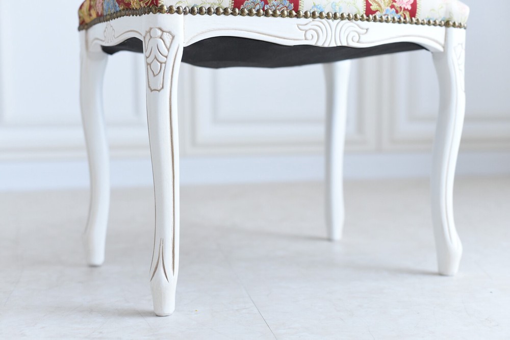 イタリア製 ROCOCOアントワネット ミラノレッド・猫脚スツール